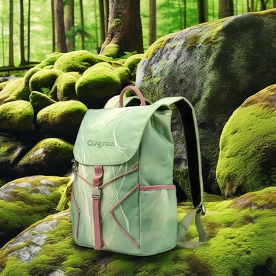 Waterdichte reisrugzak van nylon met dubbele voorzakken en zip-sluiting